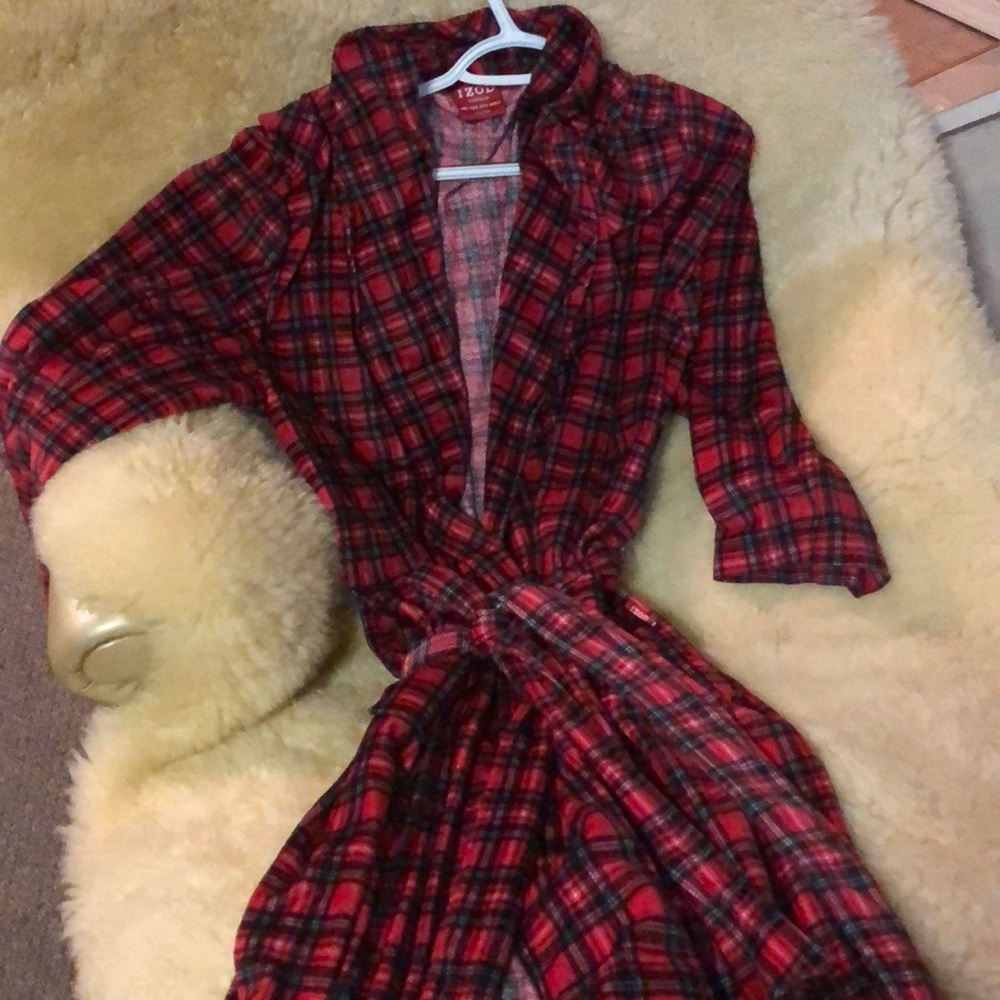 Izod Buffalo Plaid full length housecoat